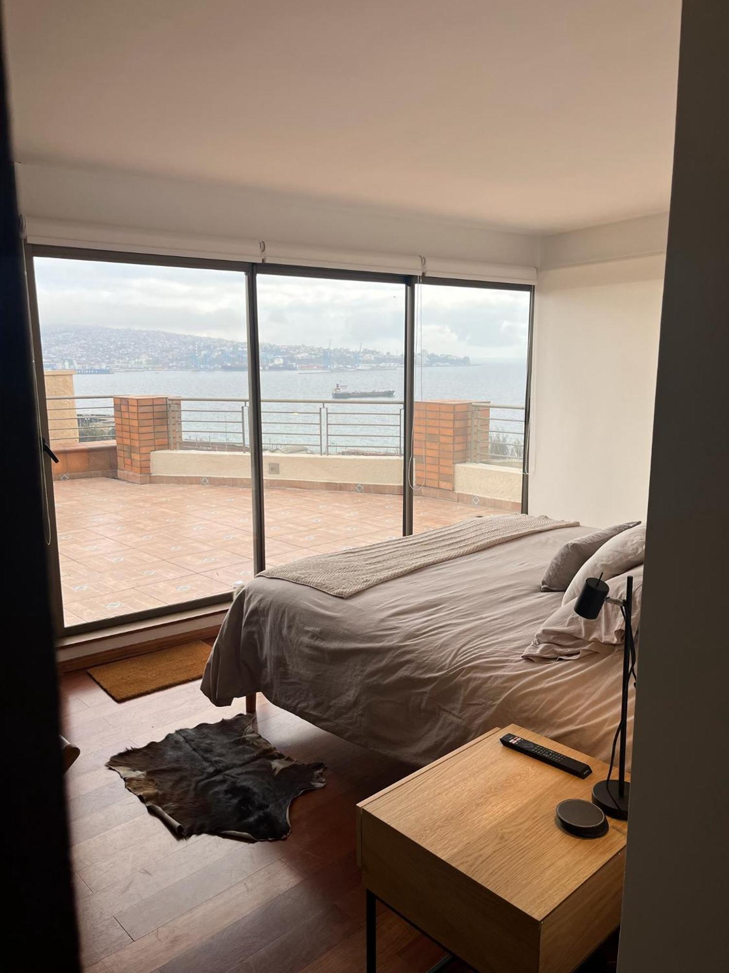 Vista Panoramica A * Valparaíso